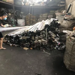 chuyên thu mua phế liệu bình dương