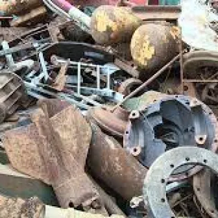 Thu Mua Sắt Thép Phế Liệu Tại Bến Lức