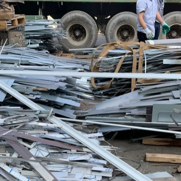 mua phế liệu kim loại tại.dĩ an
