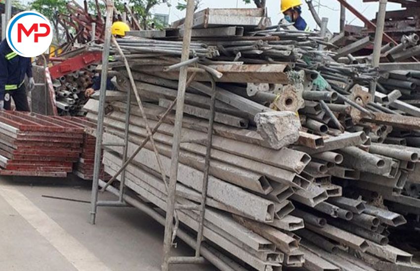 Dịch vụ thu gom phế liệu xây dựng tận nơi của Mạnh Phát