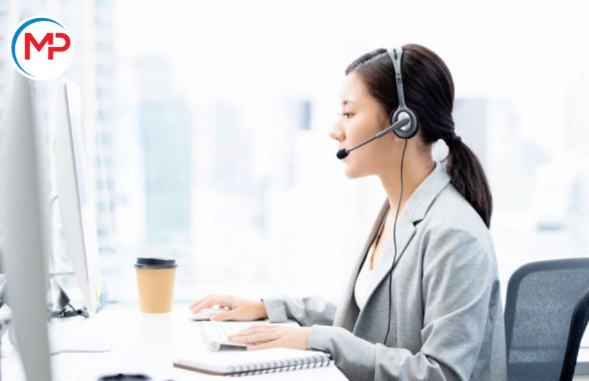 Tiếp nhận thông tin khách hàng